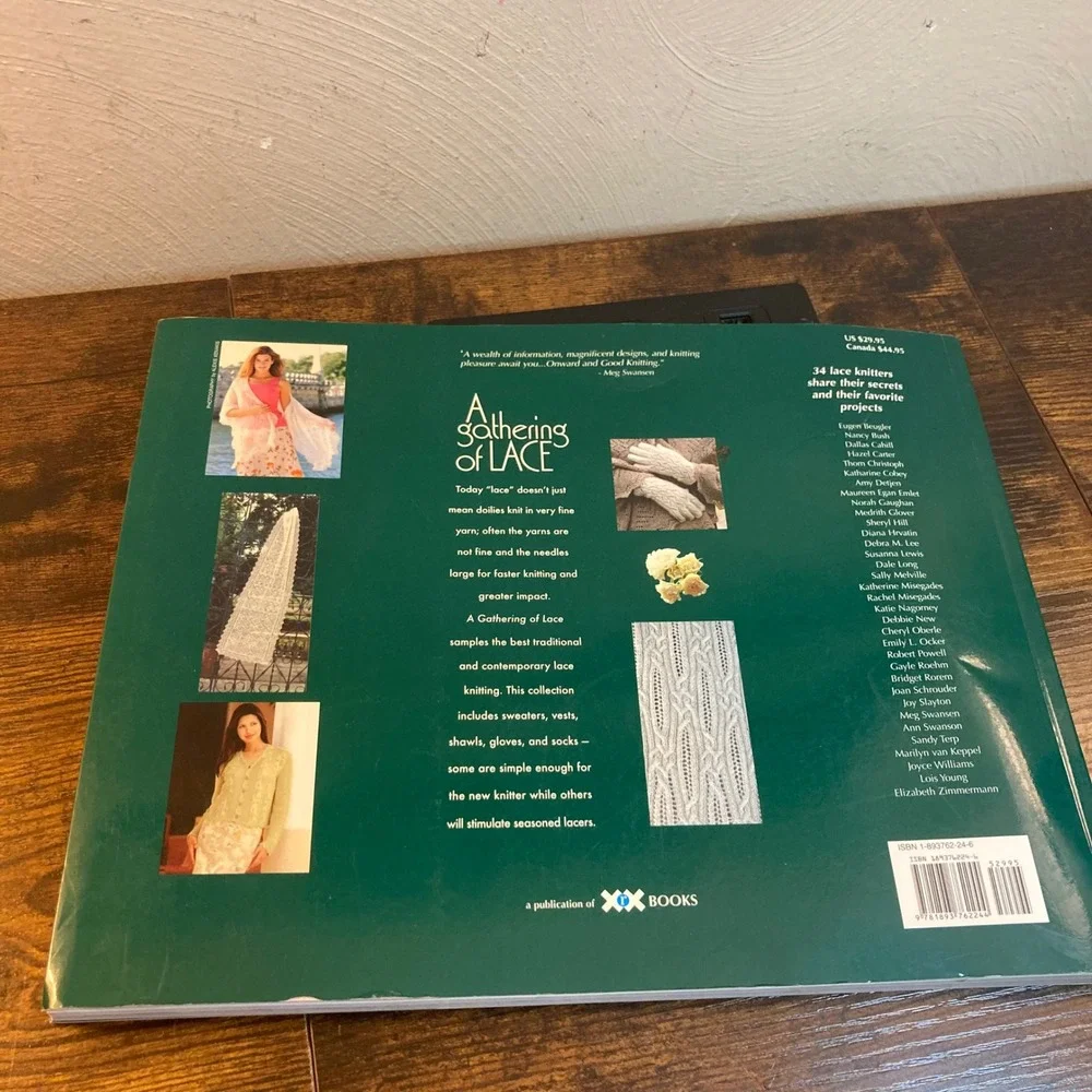 A Gathering of Lace Meg Swansen XRX Books Knitting Patterns Softcover 2005 4th - Picture 3 of 6